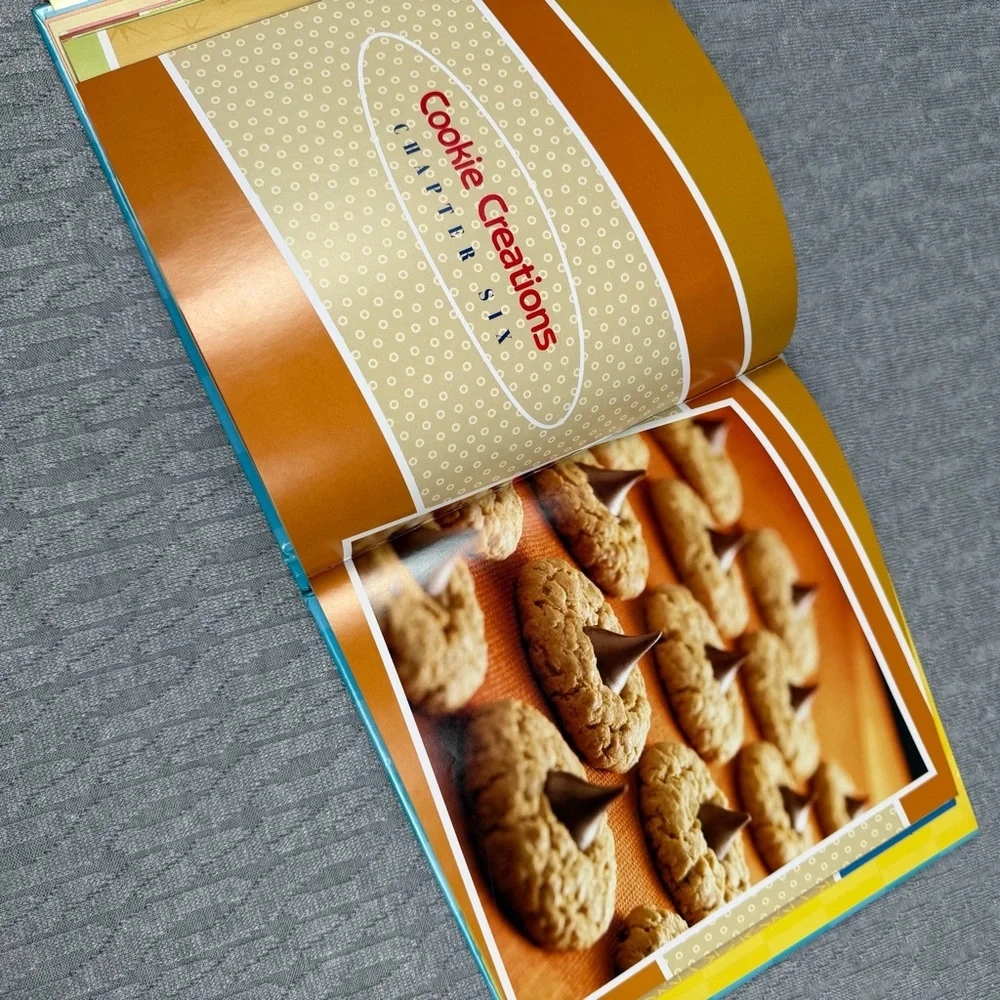 Skippy - The Magic of Peanut Butter Recipe Book 2005